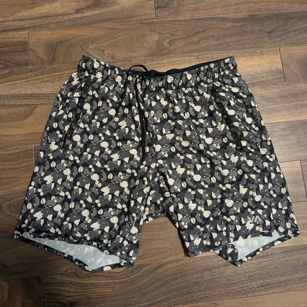 RVCA Yogger shorts (S)